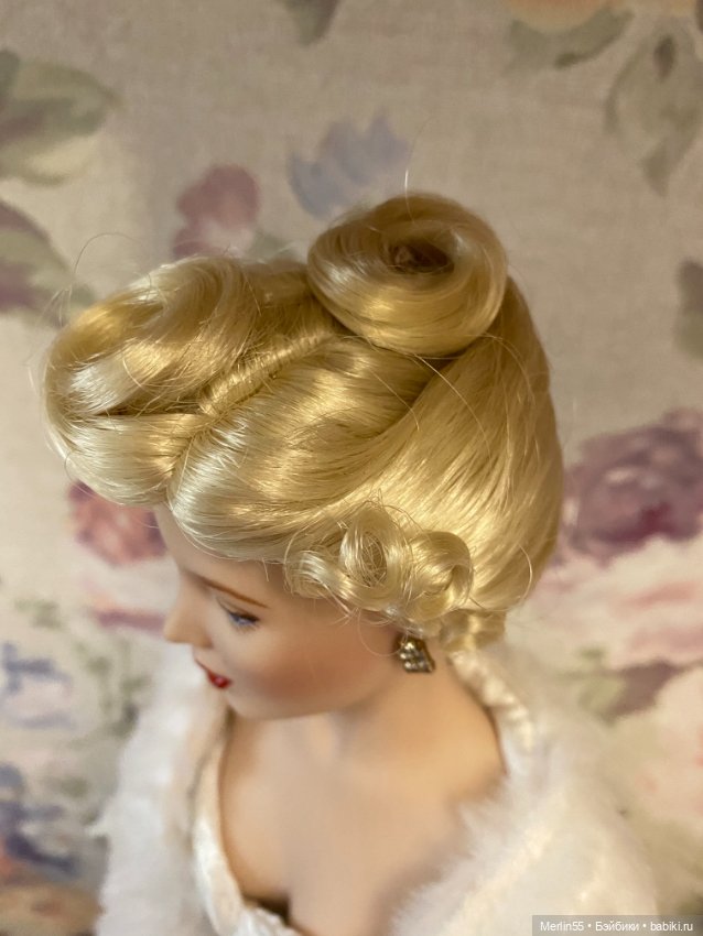 Просвещается 95 летию Мерлин Монро