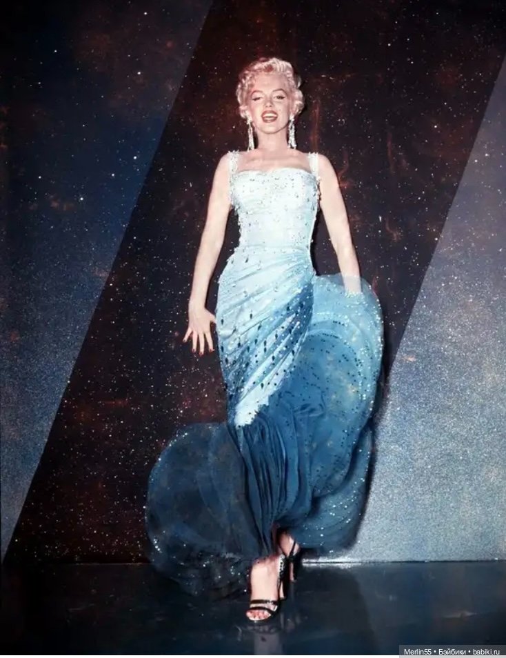Просвещается 95 летию Мерлин Монро
