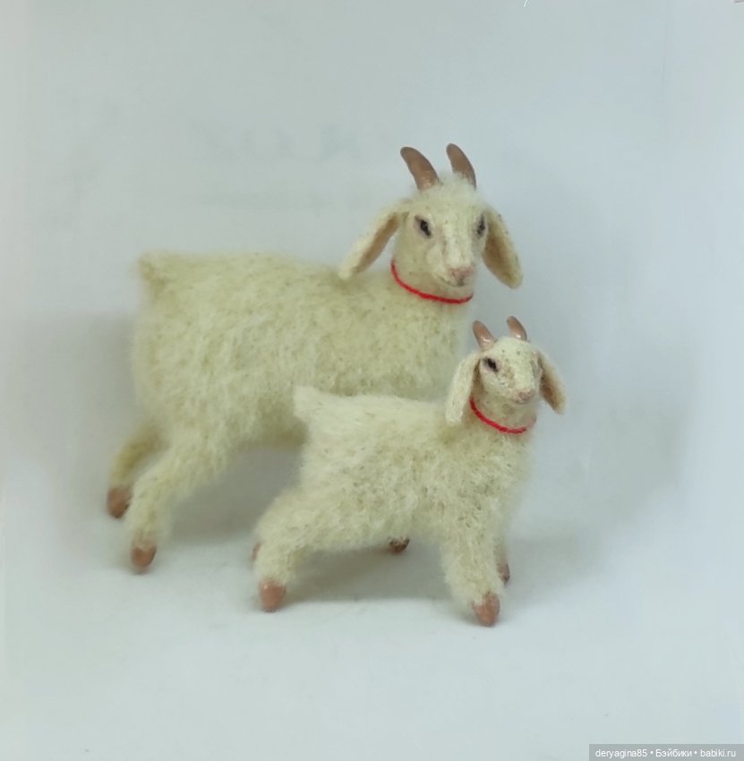 Коза с козленком — Валяные игрушки из шерсти: сухое валяние (фото 3)