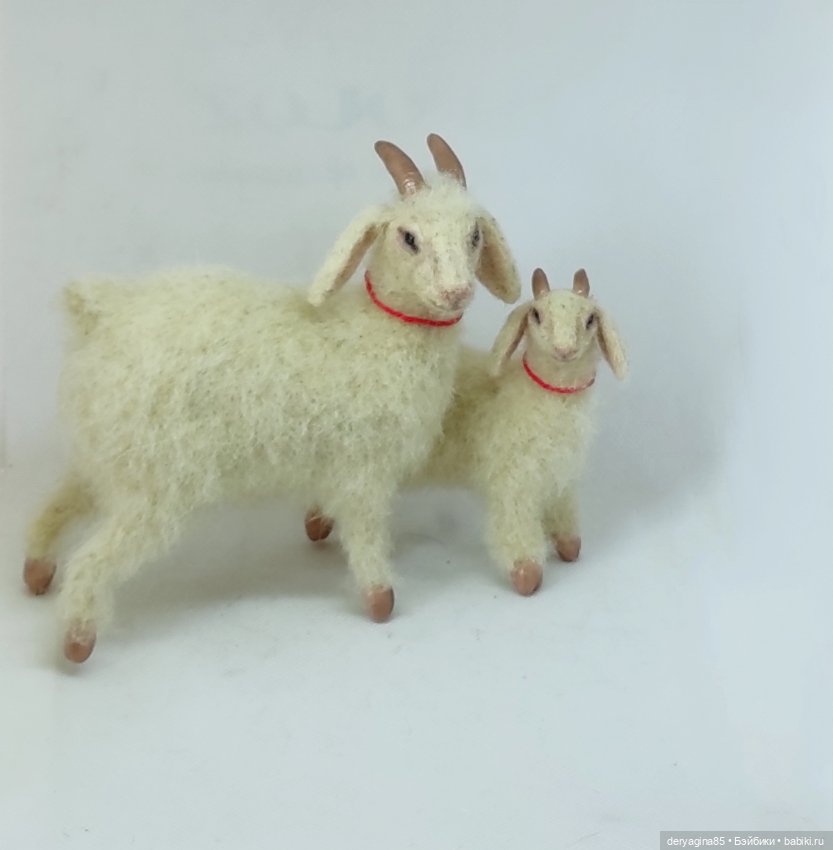 Коза с козленком — Валяные игрушки из шерсти: сухое валяние (фото 5)