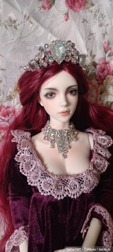 Платья есть, надо украшения (фото 9)