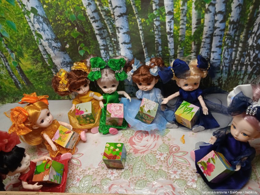 Радуга платьев и бантиков... Празднику дню защиты детей посвящается