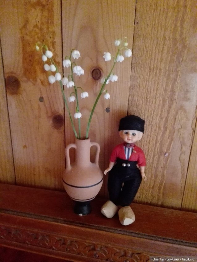 Кувшинчики, обещанные год назад