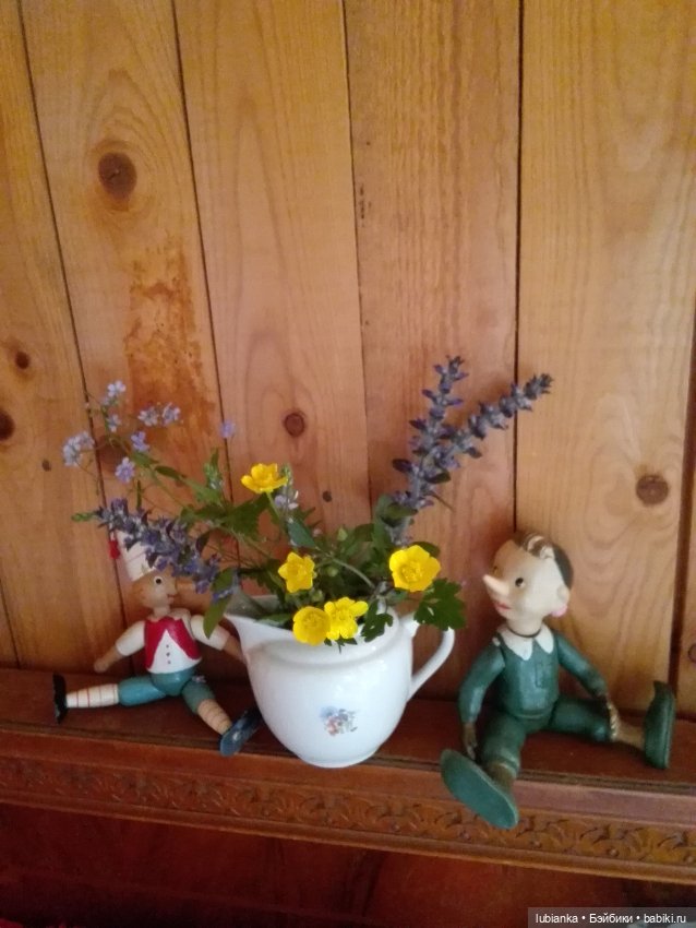 Кувшинчики, обещанные год назад