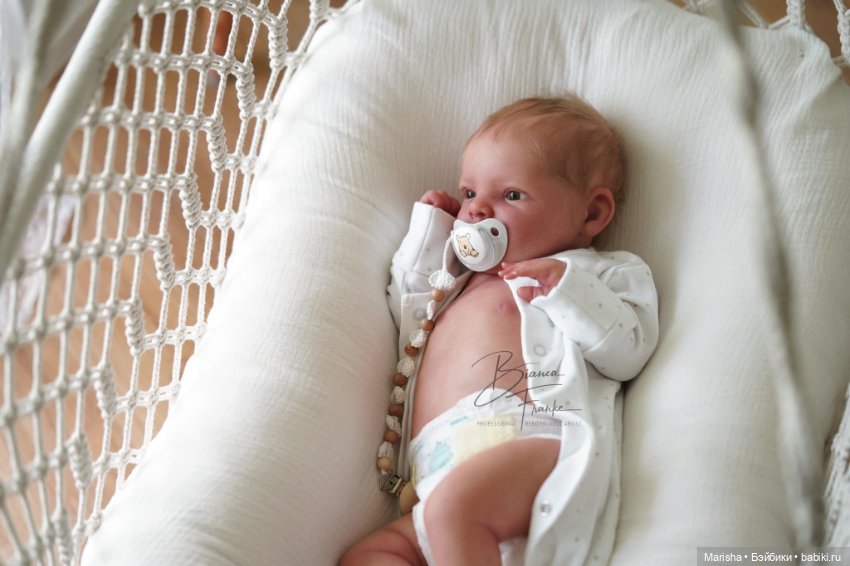 Cayden скульптора Bonnie Sieben, автор прототипа Bianca Franke