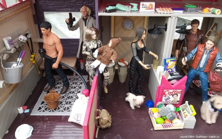 Мир на ладони. Экшен-фигурки 1:12