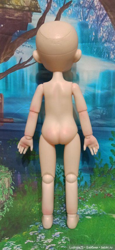 Красная Шапочка по лесу шла