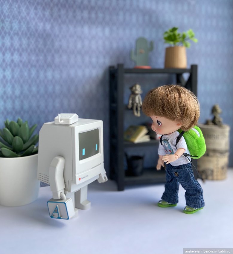 Необычный друг — Азиатские виниловые куклы (разное): Китай