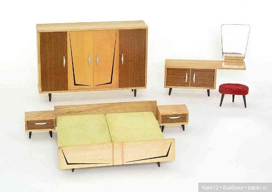 Кукольные домики 1950-60-х годов. Спальня