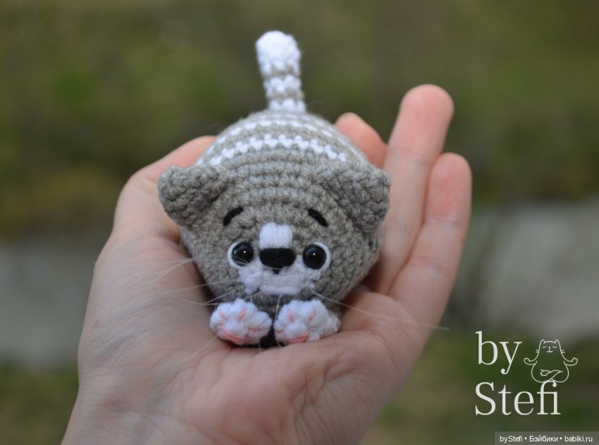 Котёнок из полухлопка — Вязаные игрушки и амигуруми: крючком