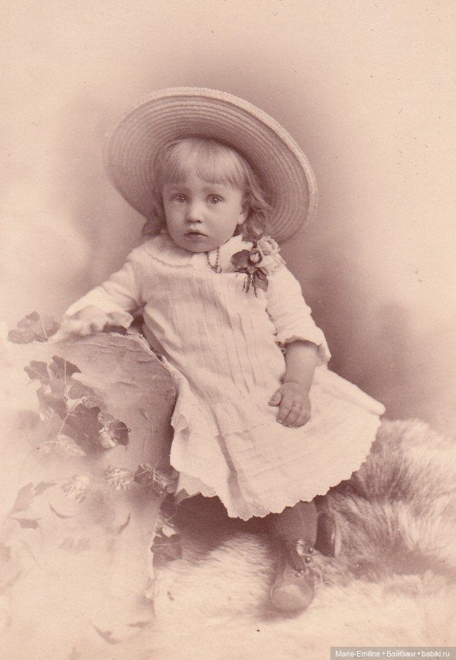 Дети из прошлого, и их наряды - 2