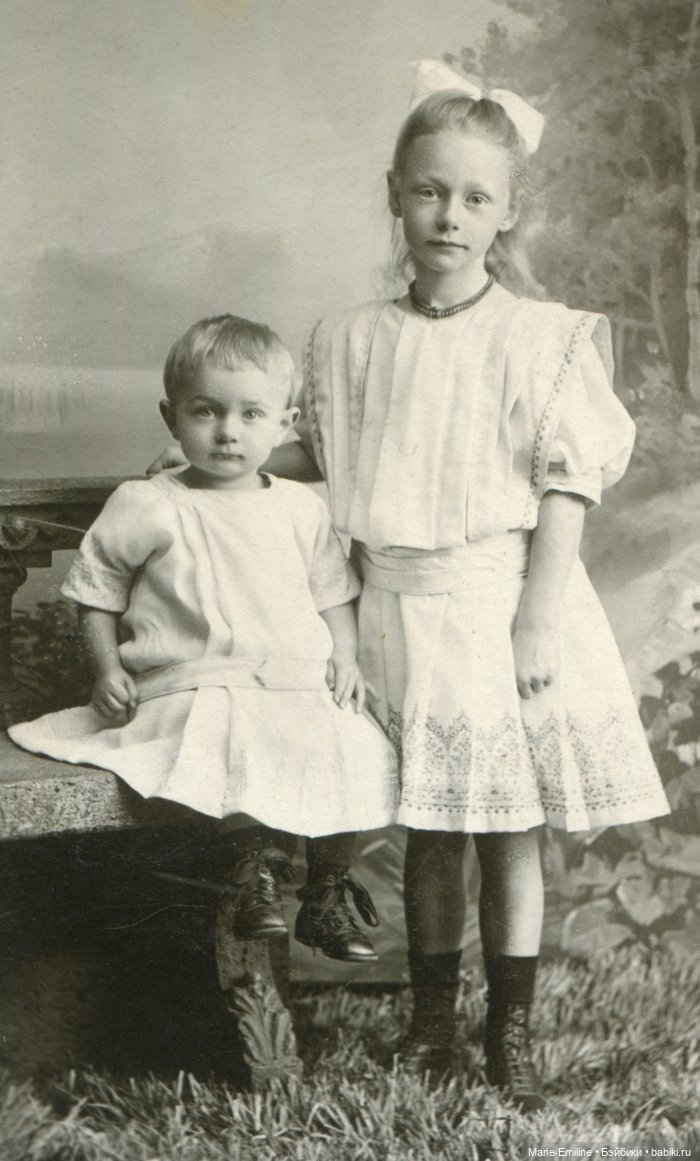 Дети из прошлого, и их наряды - 2