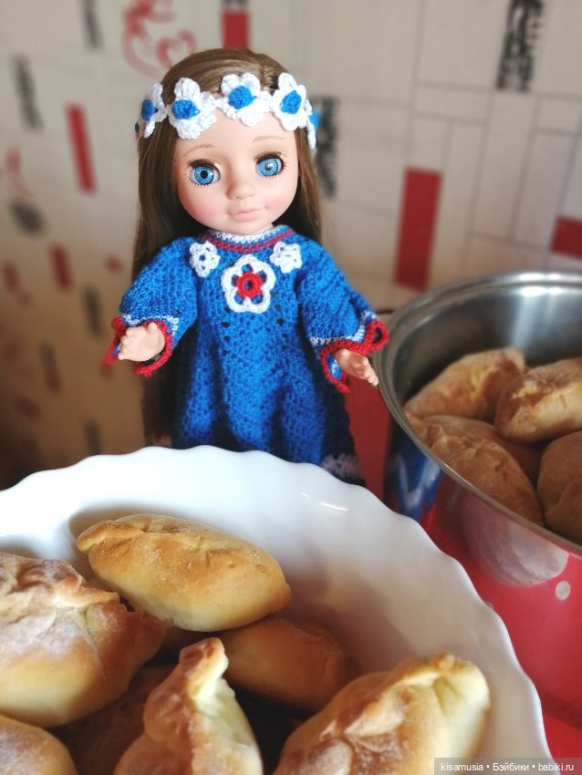 А у нас сегодня пирожки — Российские куклы Весна