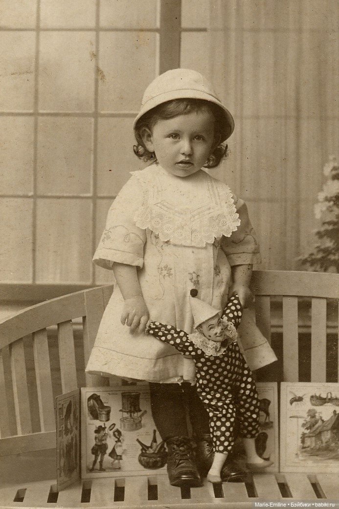 Дети из прошлого, и их наряды - 2