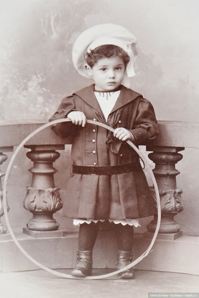 Дети из прошлого, и их наряды - 2