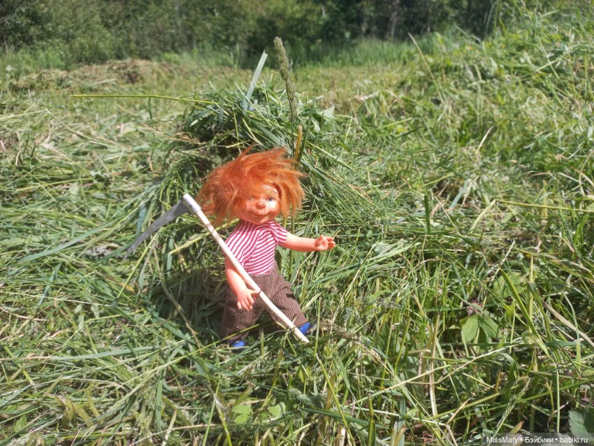 Деревенские мотивы. На покосе