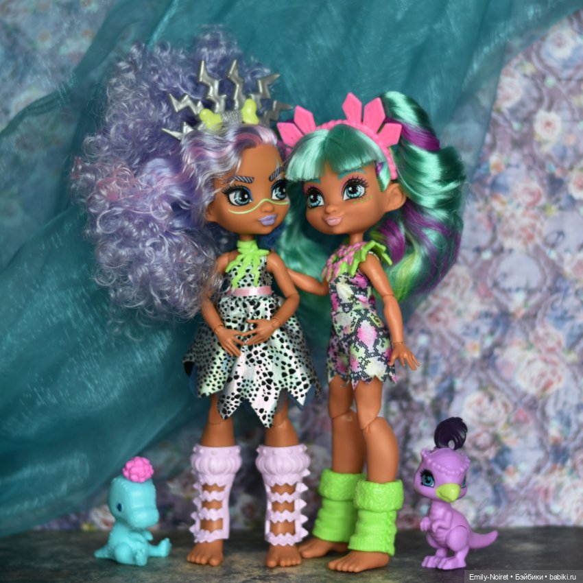 Две пещерные подружки — Куклы Monster High и Ever After High: G1
