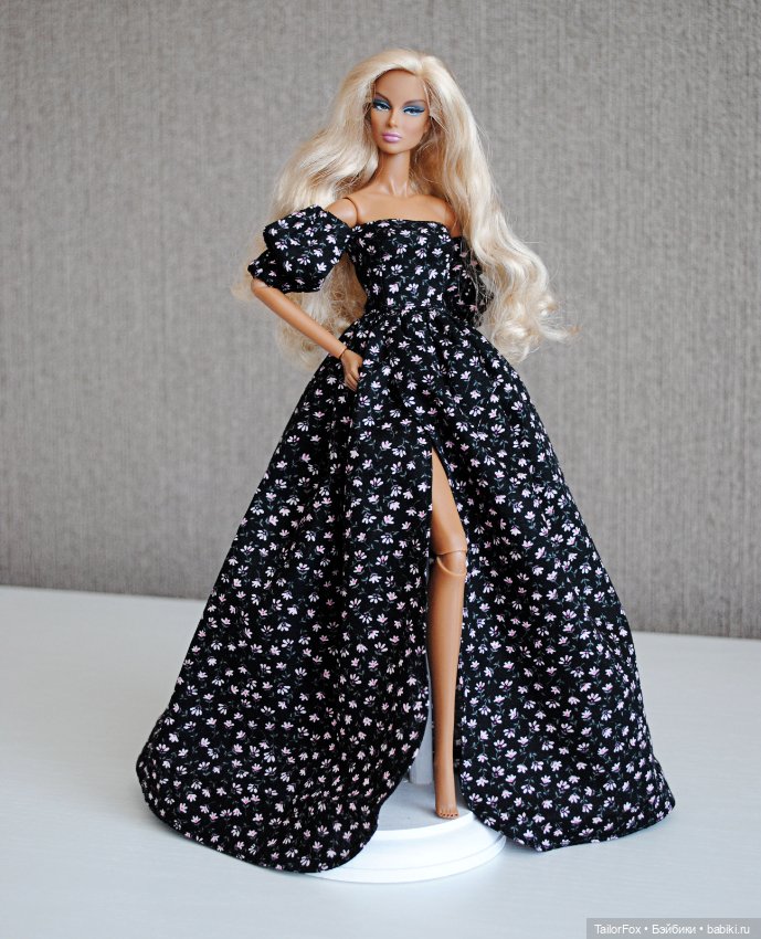 Новая кукла в коллекции - Integrity Toys Fashion Royalty Dania Zarr Irresistible (фото 8)