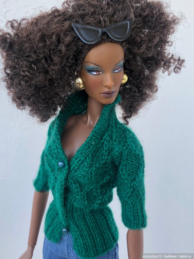 Красотка Нишель и фото создания кофточки