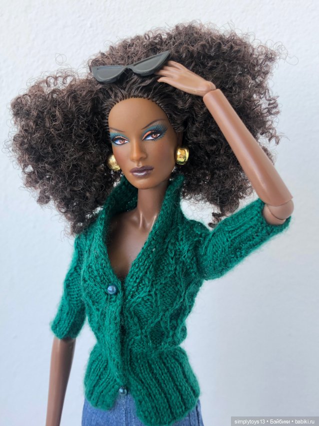 Красотка Нишель и фото создания кофточки