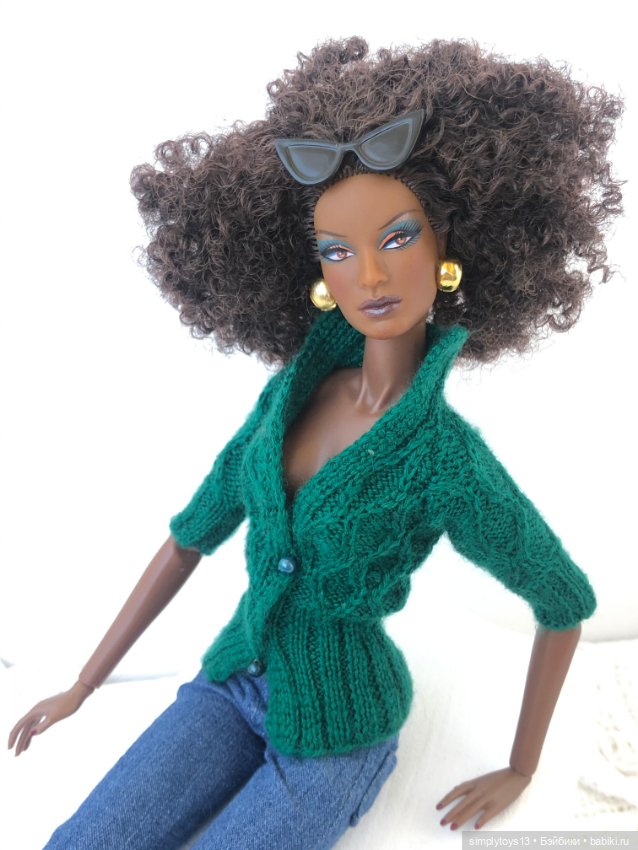 Красотка Нишель и фото создания кофточки