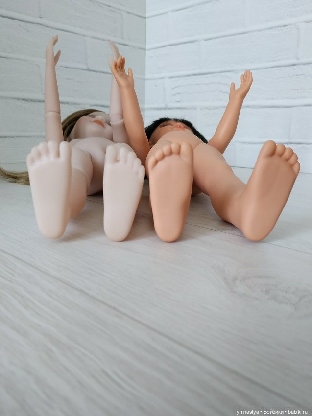 Ruby red и Оливия Llorens, сравнение кукол (фото 6)