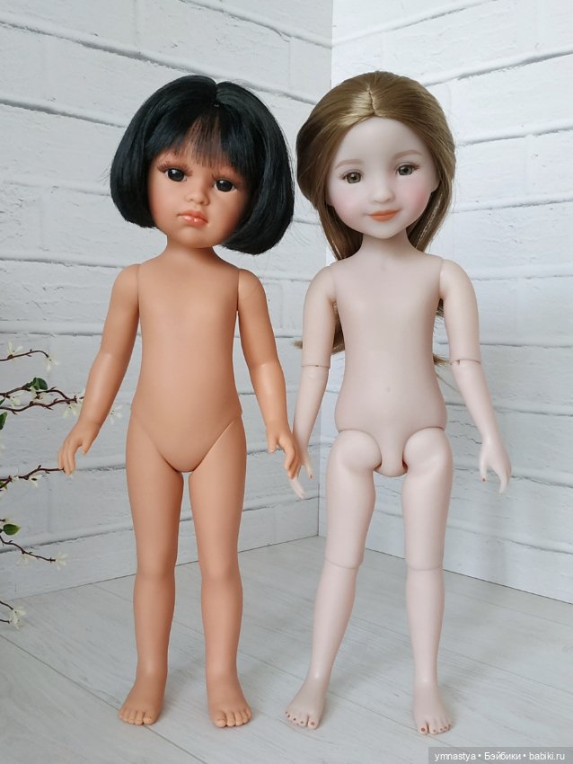 Ruby red и Оливия Llorens, сравнение кукол