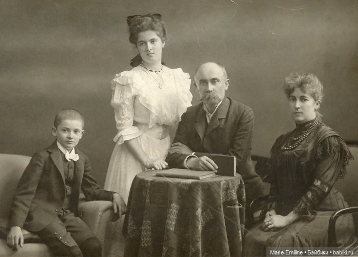 Семейные фотографии из прошлого