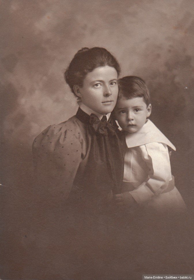 Семейные фотографии из прошлого