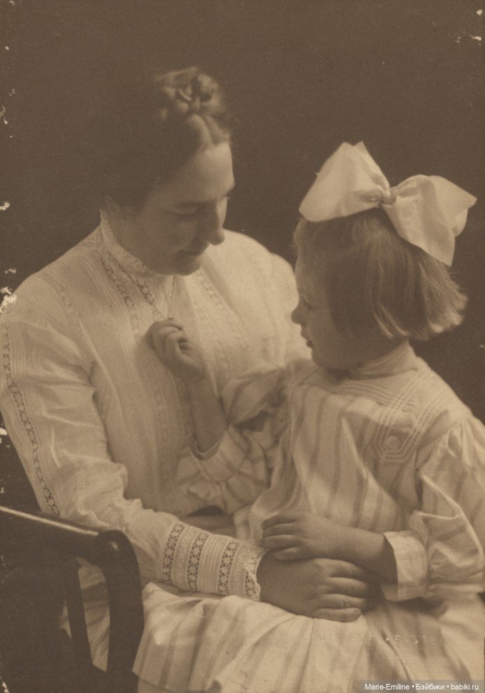 Семейные фотографии из прошлого (фото 2)