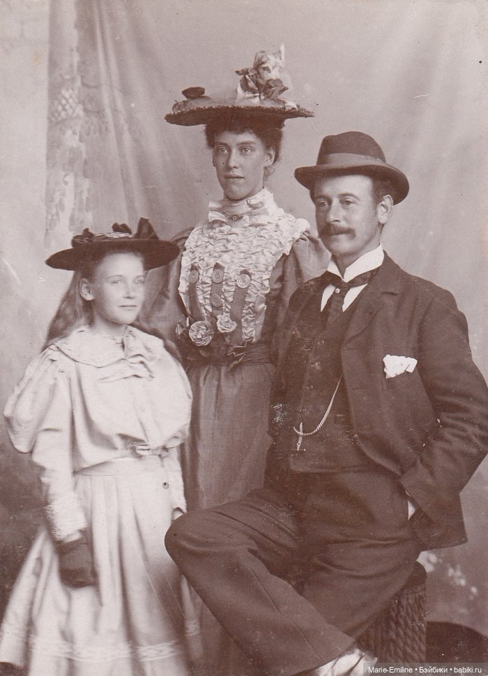 Семейные фотографии из прошлого