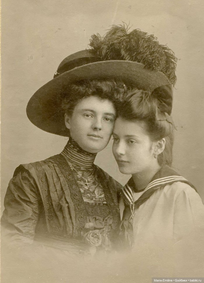 Семейные фотографии из прошлого