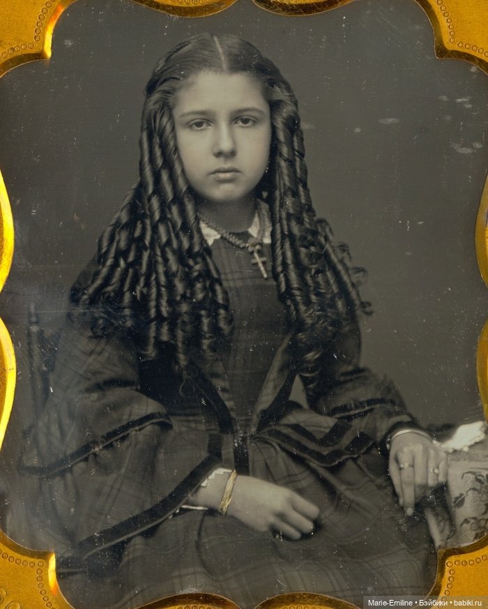 Молодые дамы из прошлого — Всё об антикварных куклах: история