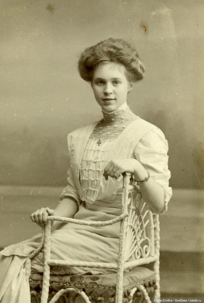 Молодые дамы из прошлого — Всё об антикварных куклах: история