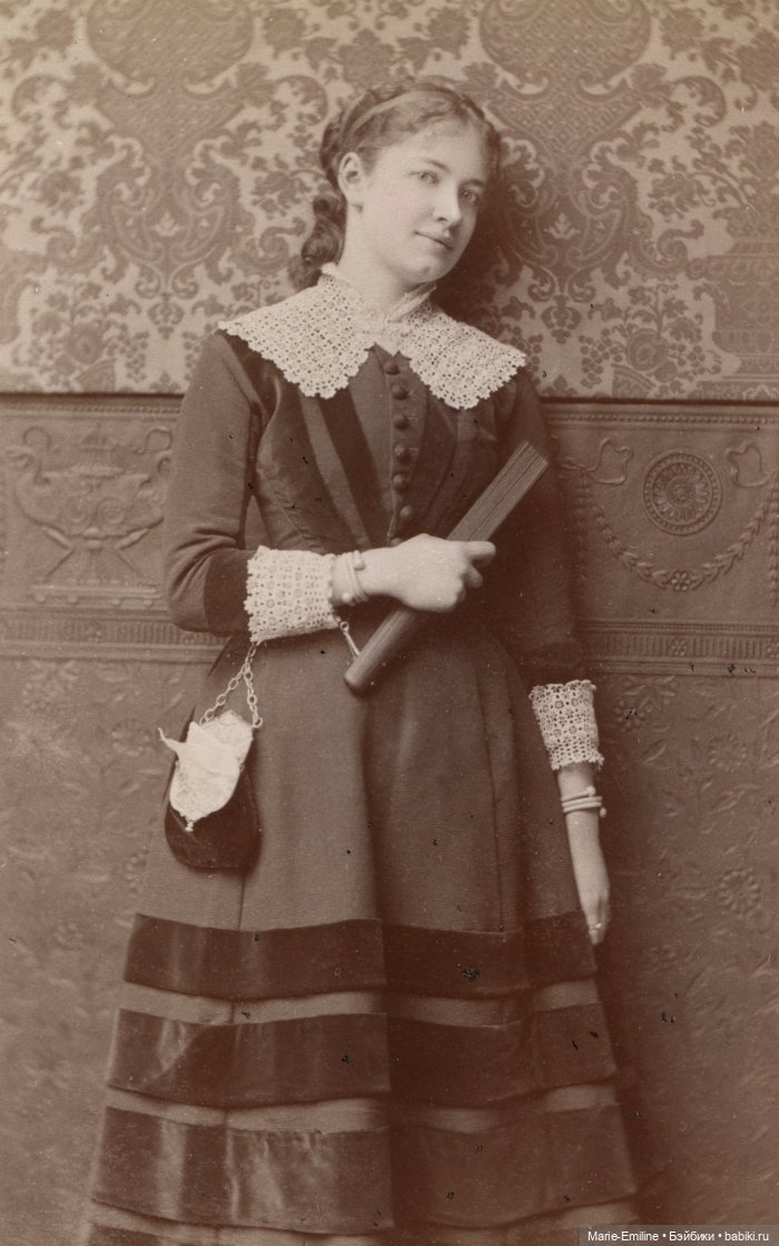 Молодые дамы из прошлого — Всё об антикварных куклах: история