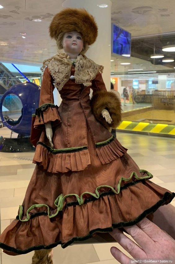 Антикварный мир Бориса Сумарокова в ЦДМ. Часть 1