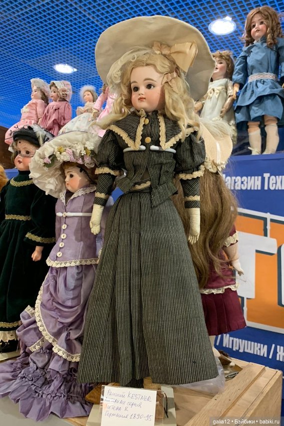 Антикварный мир Бориса Сумарокова в ЦДМ. Часть 1