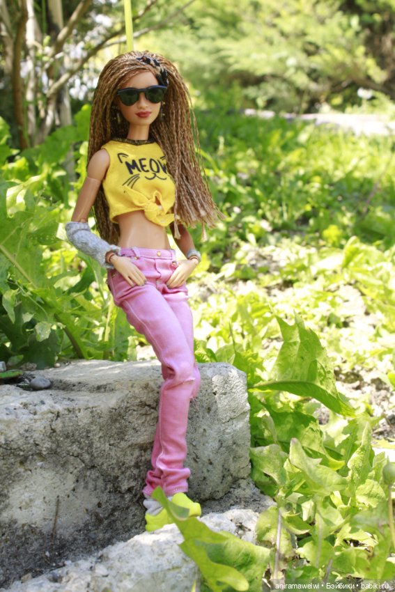 Что-то новенькое — Куклы Barbie (Барби): Looks (фото 2)