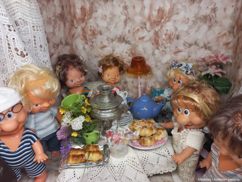 Весёлые картинки. Тётя Анфиса приехала