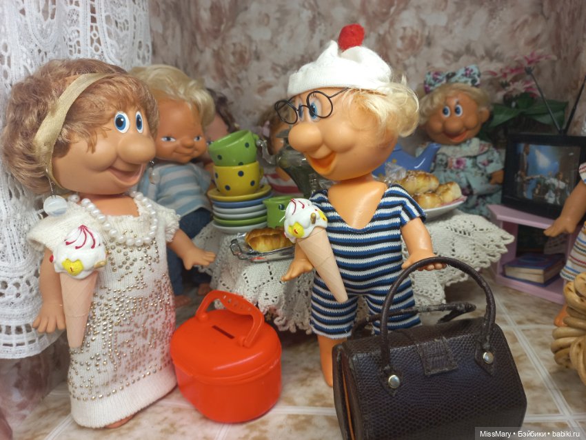 Весёлые картинки. Тётя Анфиса приехала