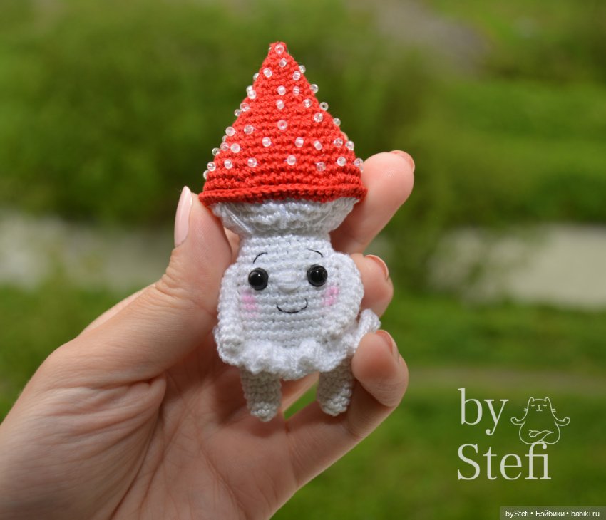 Мухоморушка. Брелочек — Вязаные игрушки и амигуруми: крючком (фото 6)