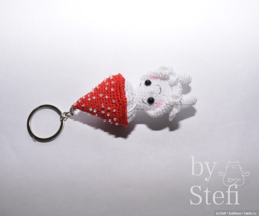 Мухоморушка. Брелочек — Вязаные игрушки и амигуруми: крючком (фото 10)
