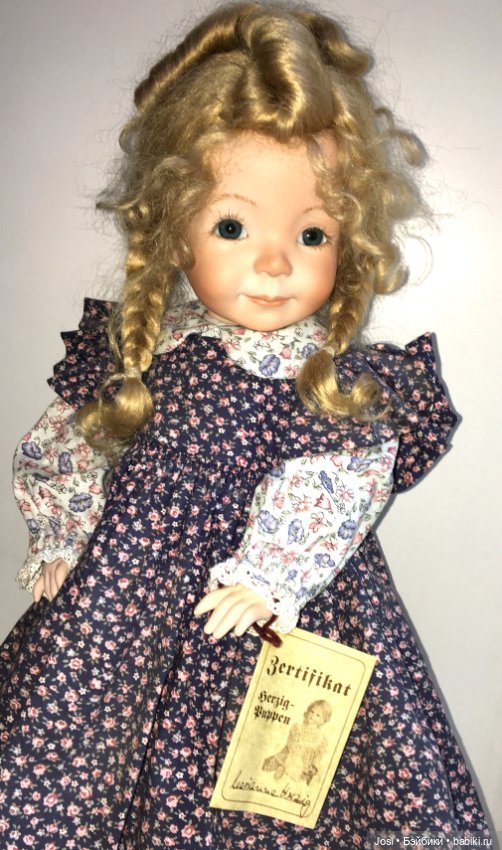 Прелесть Пчелка от Marianne Herzig, молд Effner Jenny