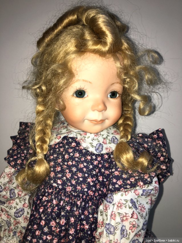 Прелесть Пчелка от Marianne Herzig, молд Effner Jenny