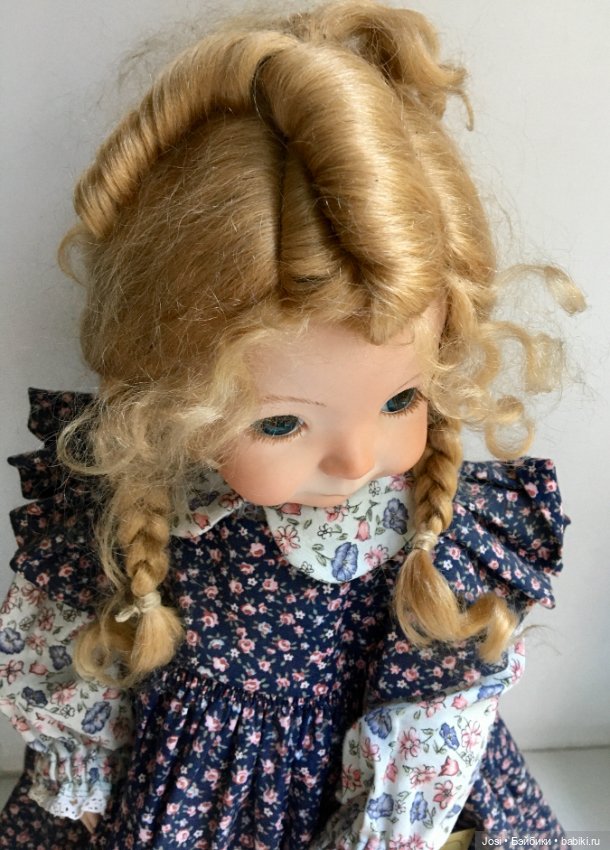 Прелесть Пчелка от Marianne Herzig, молд Effner Jenny