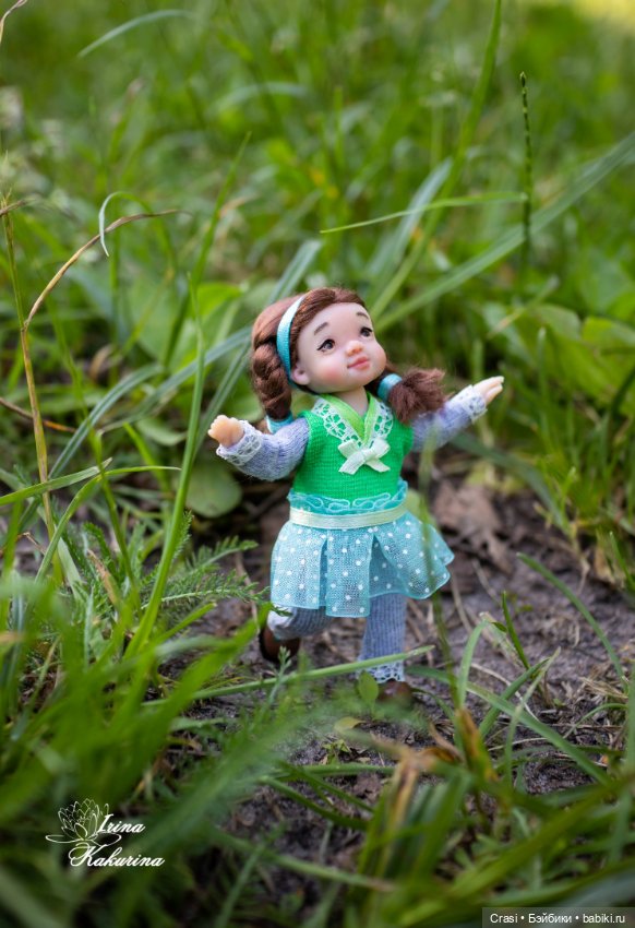 Подвижная малышка — Авторские миниатюрные куклы: лепка (фото 3)