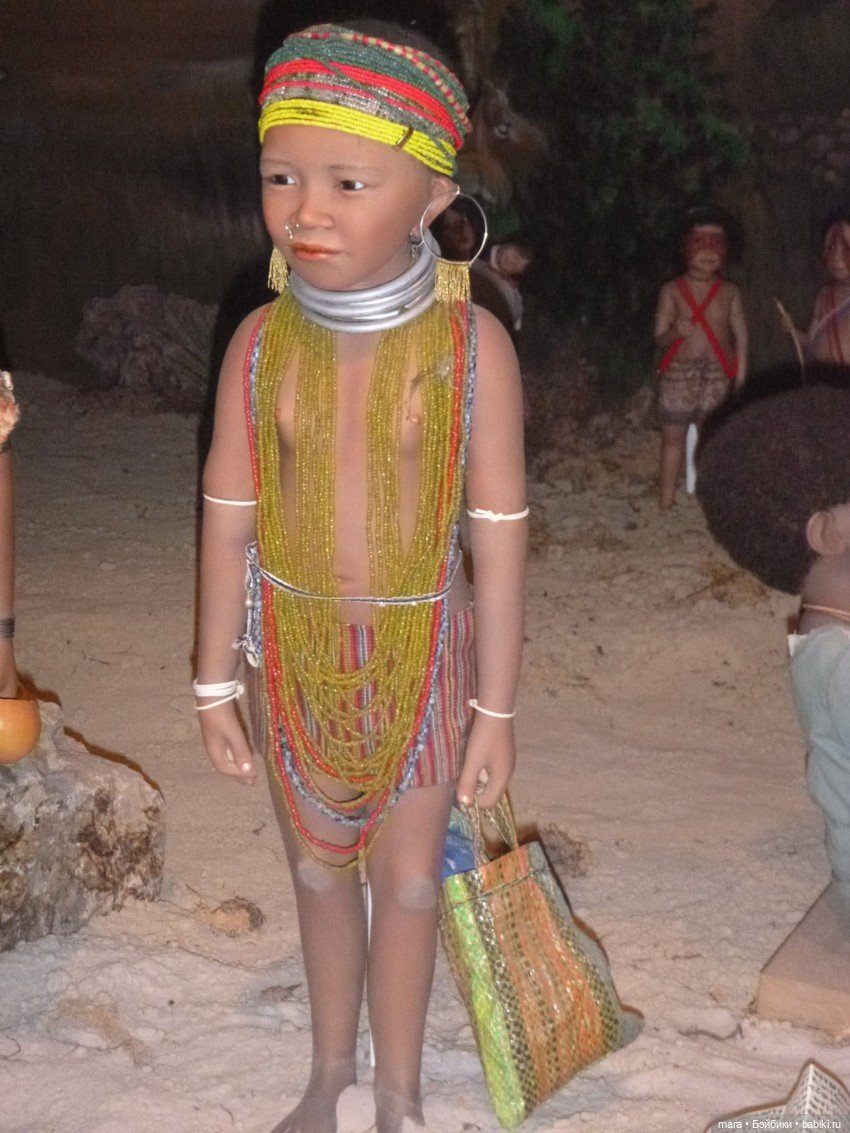 Коллекционные этнические куклы Bets & Amy Van Boxel, коллекция 2017