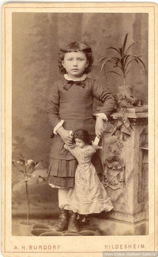 Детки, с куклами и без — Всё об антикварных куклах: история