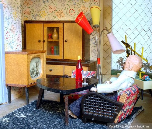 Кукольные домики 1950-60-х г. Гостиная (фото 7)
