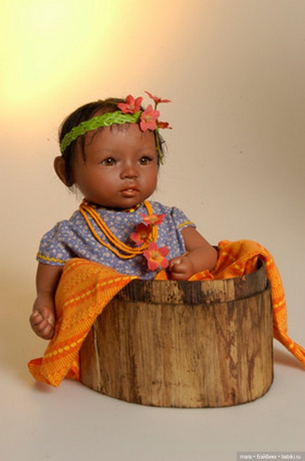 Коллекционные этнические куклы Bets & Amy Van Boxel, коллекция 2014 года